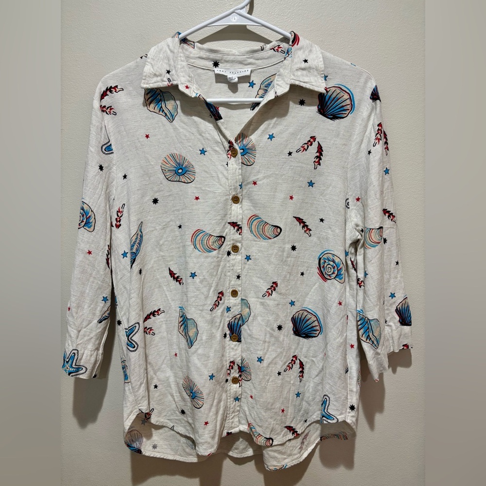 Jane and Delancey Seashell Print Button Down Blouse Red White Blue Linen Beach